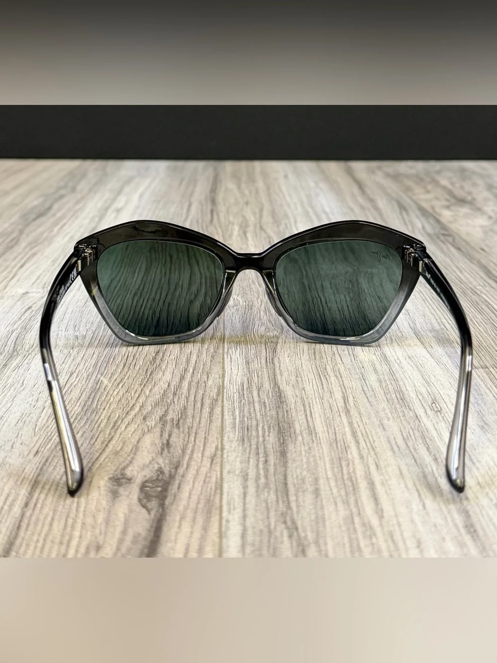 Maui Jim Lotus MJ827-02J Polarized Sunglasses Gloss Black Fade Cat Eye Italy